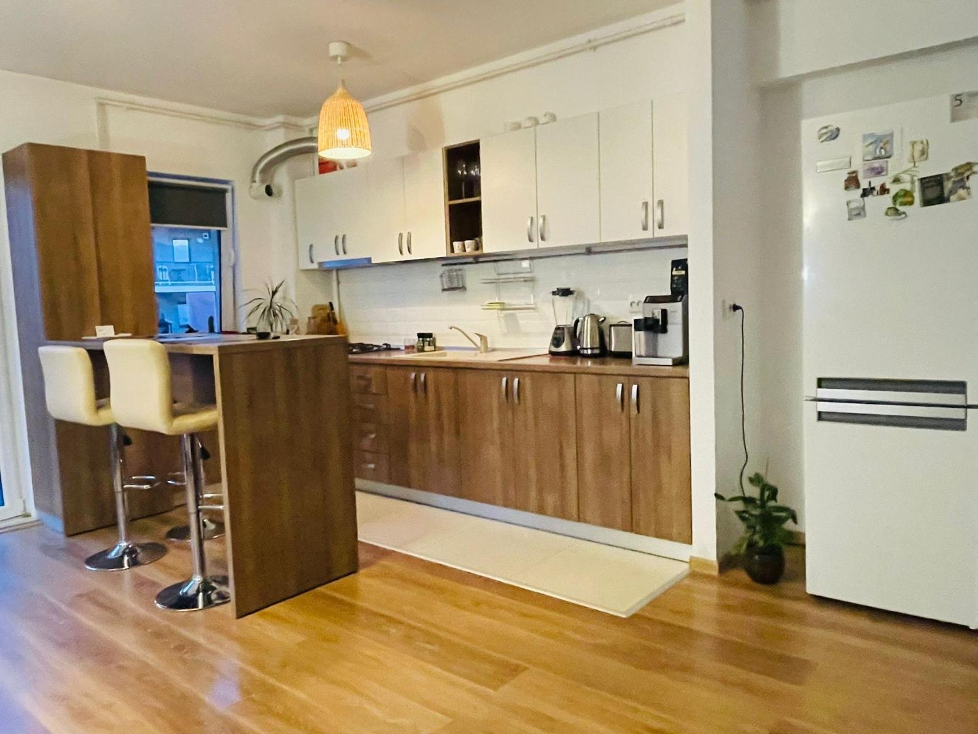Cozy Apartment With Free Parking Клуж-Напока Экстерьер фото